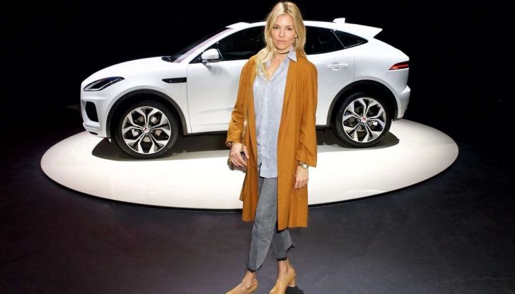 Jaguar E-PACE, il SUV compatto da 36.800 euro - Foto 5 di 5