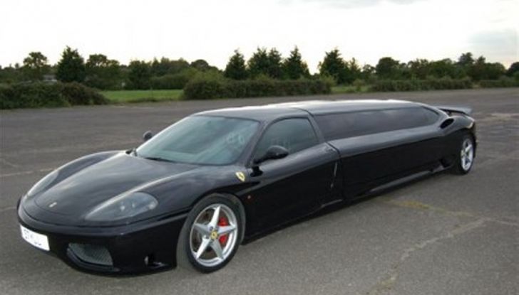 Ferrari-limousine: Potenza e comfort, ma sono guai per il proprietario  - Foto 4 di 8