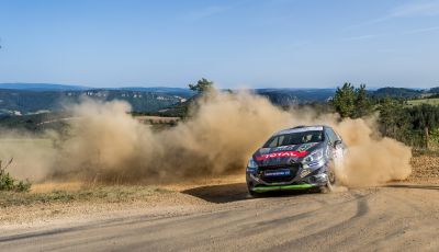 Peugeot penalizzata dalle forature al Barum Czech Rally Zlin
