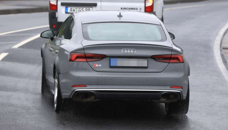 Babbo Natale cambia look nello spot Audi - Foto 8 di 9