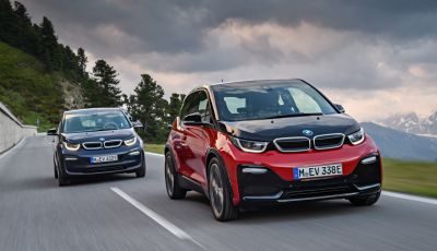 Nuova BMW i3 e i3s: l’elettrica diventa più aggressiva e tecnologica