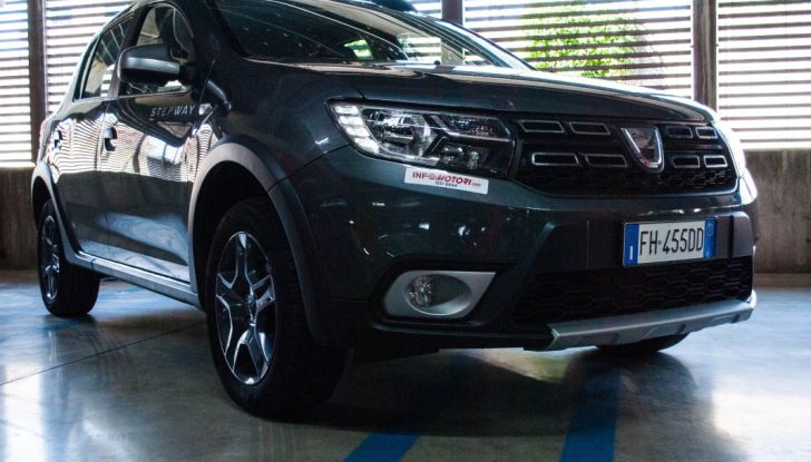 Dacia Sandero Stepway 0.9 TCe 90 CV Brave, prova su strada della versione GPL - Foto 9 di 29