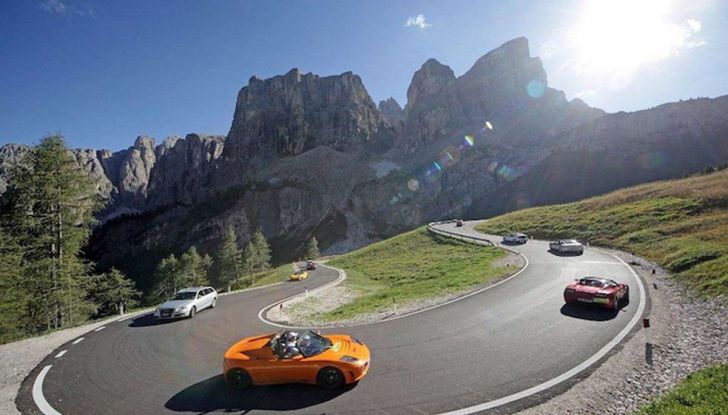 ECOdolomites 2017, gara di consumi tra auto elettriche - Foto 2 di 8
