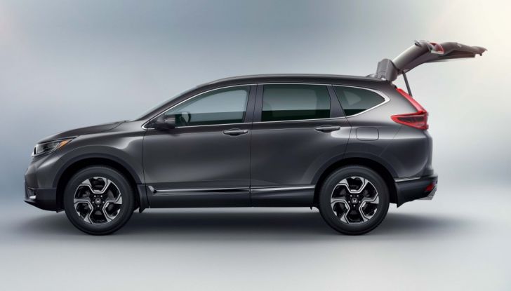 Nuova Honda CR-V 2018: tutte le info sul nuovo SUV di Tokyo - Foto 7 di 9