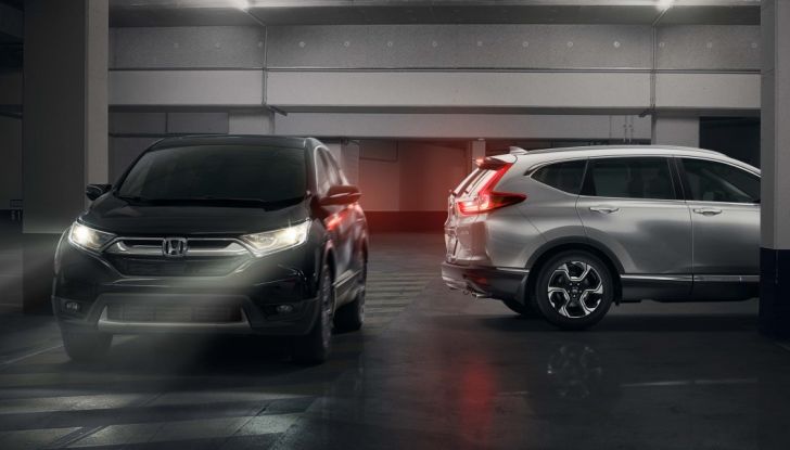 Nuova Honda CR-V 2018: tutte le info sul nuovo SUV di Tokyo - Foto 1 di 9