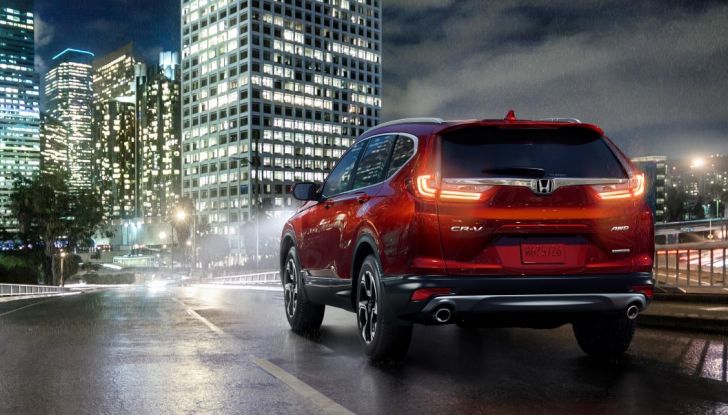 Nuova Honda CR-V 2018: tutte le info sul nuovo SUV di Tokyo - Foto 8 di 9