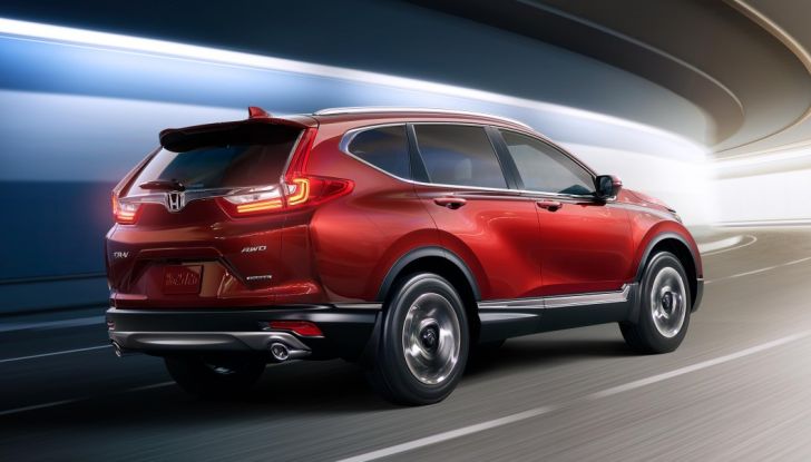 Nuova Honda CR-V 2018: tutte le info sul nuovo SUV di Tokyo - Foto 2 di 9