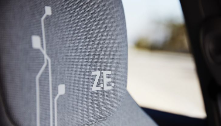 Test Drive Renault Zoe40: 1000 km a zero euro e zero emissioni - Foto 6 di 26