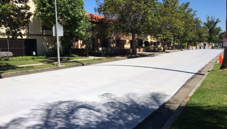 Strade bianche per ridurre il calore e risparmiare energia - Foto 3 di 7