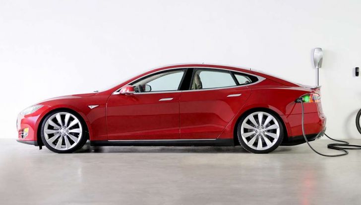 Tesla leader di vendite in Norvegia a novembre - Foto 4 di 7