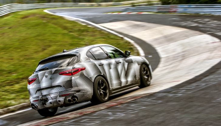 Record di Alfa Romeo Stelvio Quadrifoglio in quattro circuiti inglesi - Foto 10 di 14