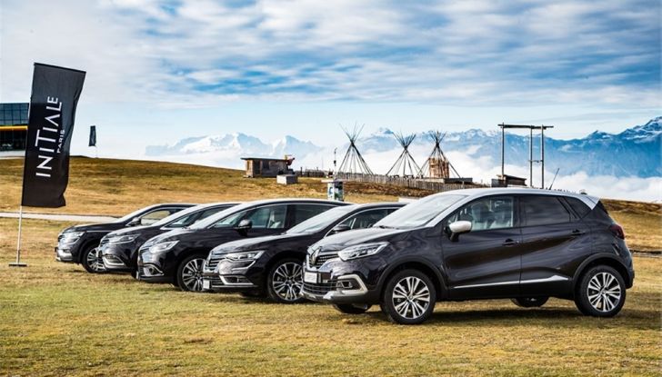 Renault Initiale Paris, la Losanga dallo stile ricercato e chic - Foto 10 di 16