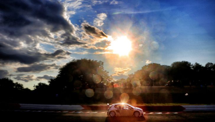 Le Peugeot 208 WRX pronte a ripetere il successo a Riga - Foto 1 di 5