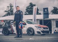 Julien Briché fresco vincitore del campionato francese con la Peugeot 308 Racing Cup