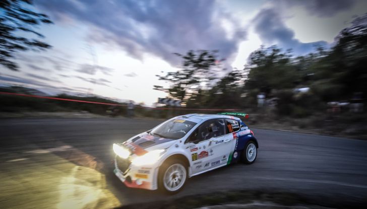 Rally di Roma – Peugeot sul podio in Tappa 1 - Foto 1 di 3