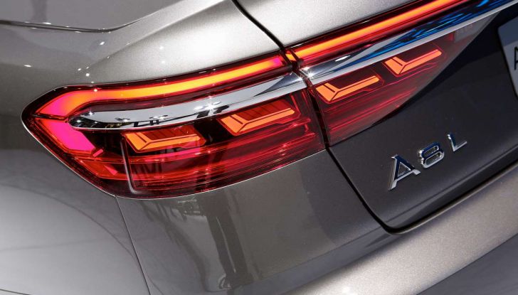 Nuova Audi A8 2017, l’ammiraglia con guida autonoma - Foto 12 di 13