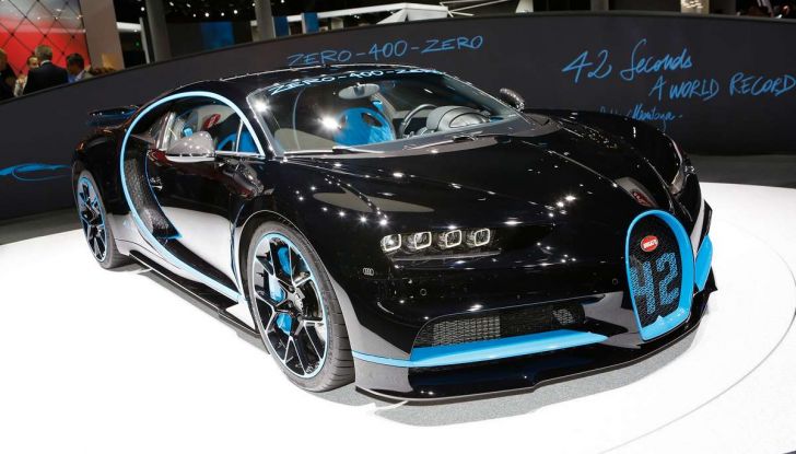 Bugatti Chiron da record sul filo dei 400 km/h - Foto 1 di 7
