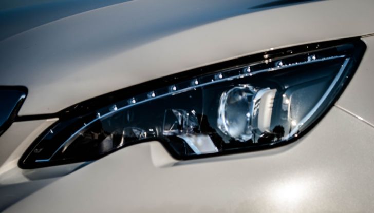 Peugeot 308 SW GT Line 2017: Prova, caratteristiche e prezzi del BlueHDI da 120CV - Foto 15 di 32