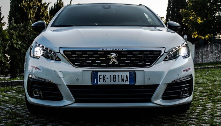 Peugeot 308 SW GT Line 2017: Prova, caratteristiche e prezzi del BlueHDI da 120CV - Foto 10 di 32