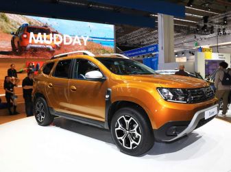 Dacia Duster 2018: linee più imponenti per la seconda serie