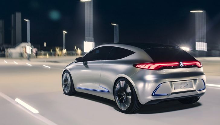 CEO Daimler: Le auto elettriche non si vendono, aspettiamo il 2030 - Foto 3 di 8