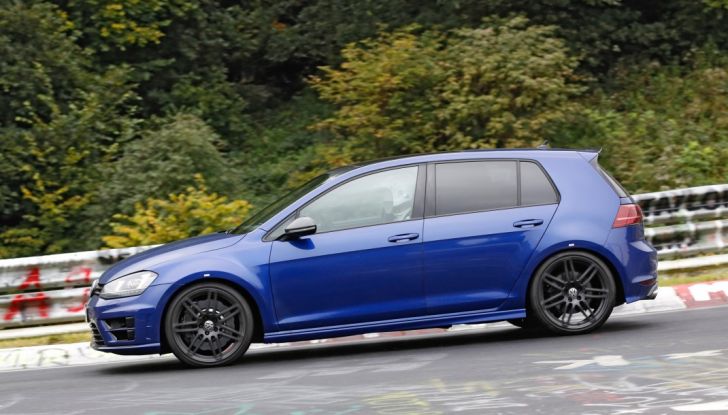 Volkswagen Golf R420 2018, un 5 cilindri sportivo per la regina di Wolfsburg - Foto 10 di 10
