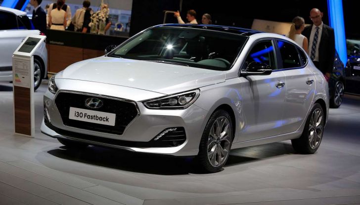 Hyundai i30 Fastback, la nuova coupè a 5 porte - Foto 13 di 13