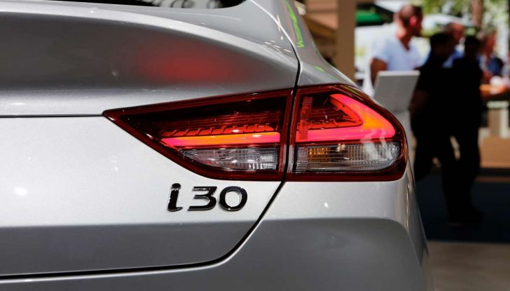 Hyundai i30 Fastback, la nuova coupè a 5 porte - Foto 6 di 13