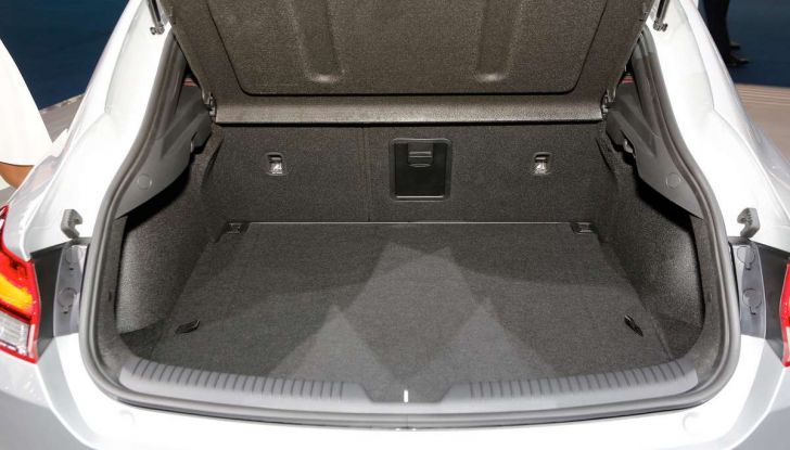 Hyundai i30 Fastback, la nuova coupè a 5 porte - Foto 9 di 13