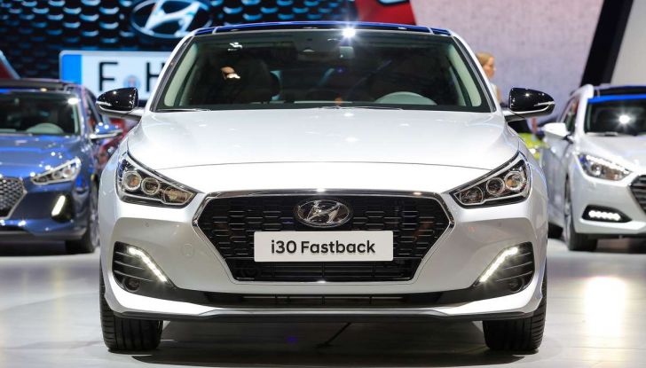 Hyundai i30 Fastback, la nuova coupè a 5 porte - Foto 4 di 13