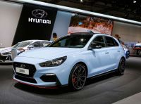 Hyundai i30 N, compatta sportiva da 275 cavalli