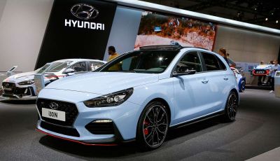 Hyundai i30 N, compatta sportiva da 275 cavalli