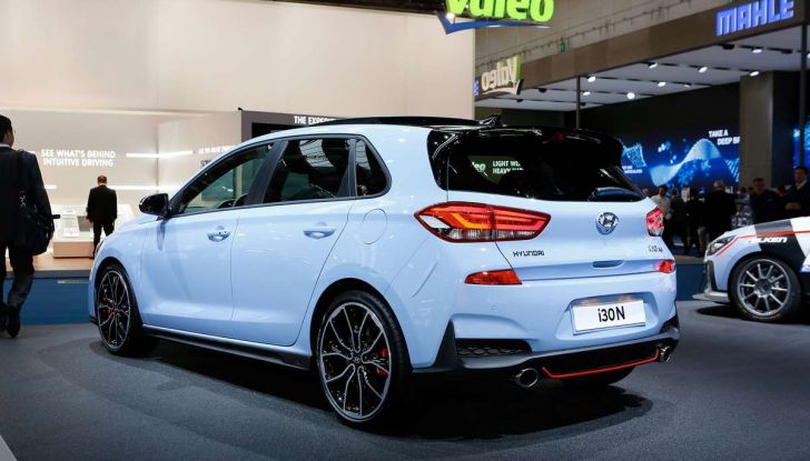 Hyundai i30 N, compatta sportiva da 275 cavalli - Foto 7 di 17
