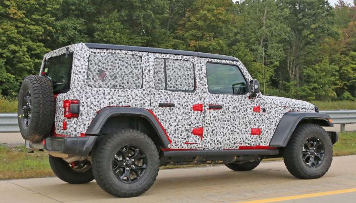 Jeep Wrangler MY2018, prime immagini spia - Foto 17 di 22