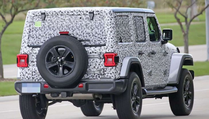 Jeep Wrangler MY2018, prime immagini spia - Foto 12 di 22