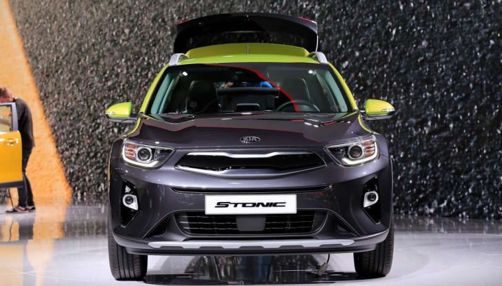 Kia Stonic, dettagli del SUV compatto coreano - Foto 2 di 19