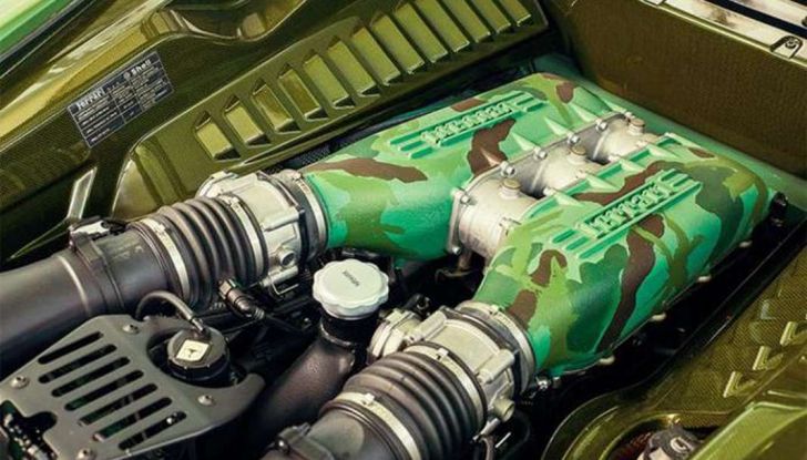 La Ferrari 458 Italia Army di Lapo Elkann battuta all’asta - Foto 8 di 9