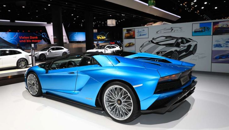 Lamborghini Aventador S Roadster - Foto 18 di 26