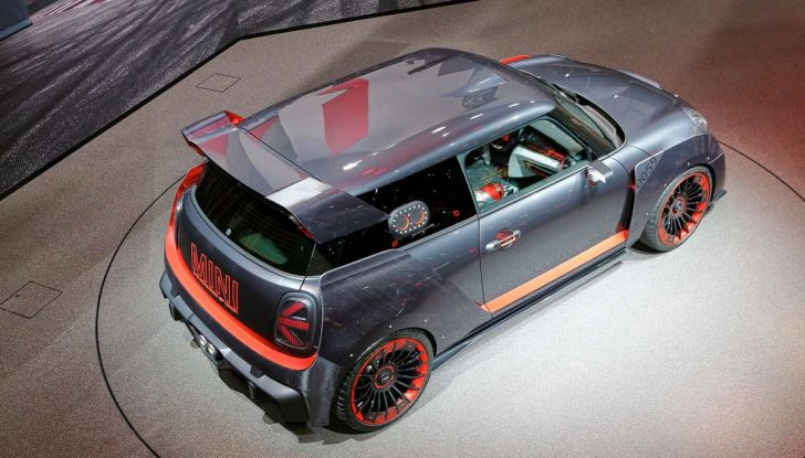 MINI John Cooper Works GP, sportiva da 300 CV - Foto 6 di 20