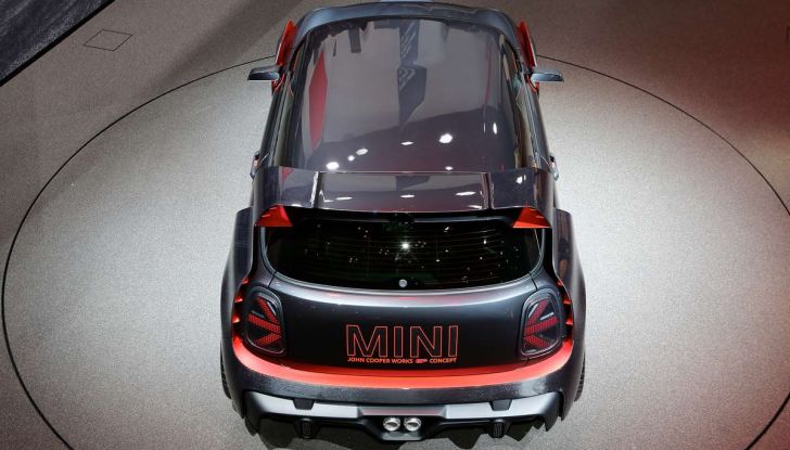 MINI John Cooper Works GP, sportiva da 300 CV - Foto 7 di 20