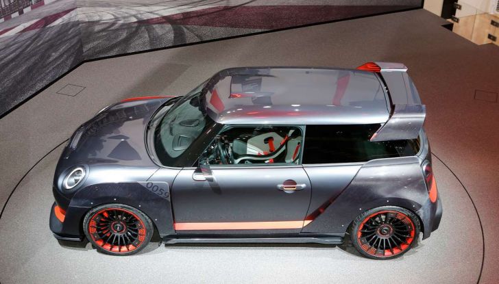 MINI John Cooper Works GP, sportiva da 300 CV - Foto 9 di 20