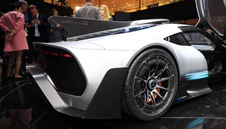 Mercedes-AMG Project ONE - Foto 26 di 35