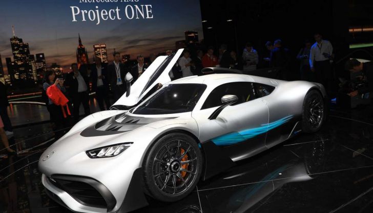 Mercedes-AMG Project ONE - Foto 8 di 35