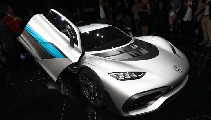 Mercedes-AMG Project ONE - Foto 2 di 35