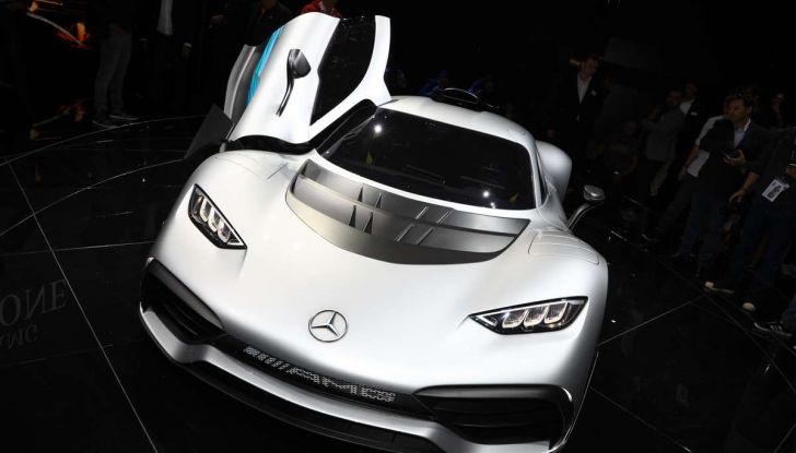 Mercedes-AMG Project ONE - Foto 23 di 35