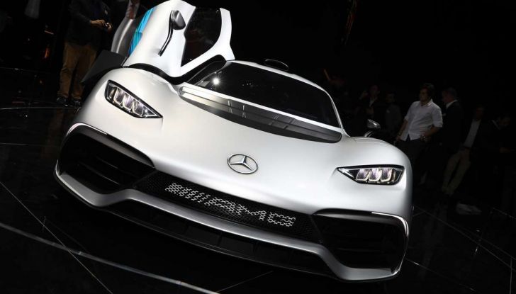 Mercedes-AMG Project ONE - Foto 21 di 35