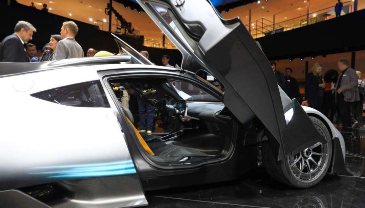 Mercedes-AMG Project ONE - Foto 30 di 35