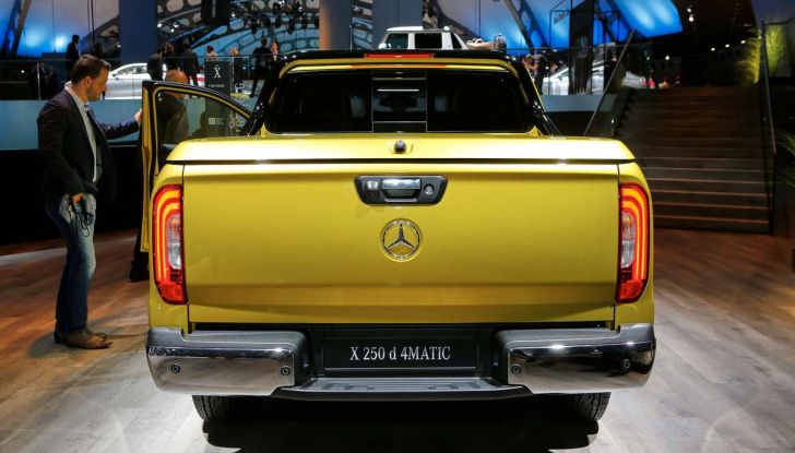 Mercedes Classe X, dettagli e informazioni del nuovo pick-up tedesco - Foto 5 di 21