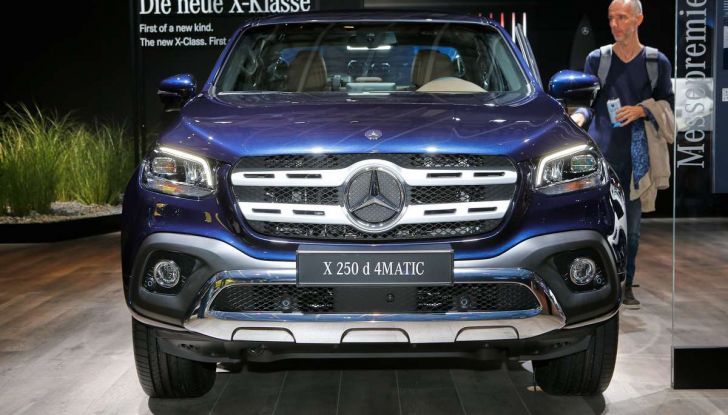Mercedes Classe X, dettagli e informazioni del nuovo pick-up tedesco - Foto 17 di 21