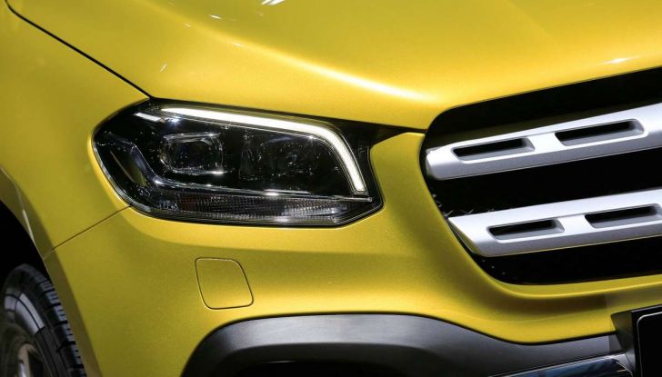 Mercedes Classe X, dettagli e informazioni del nuovo pick-up tedesco - Foto 2 di 21